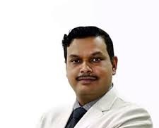Dr Vineet Mannan